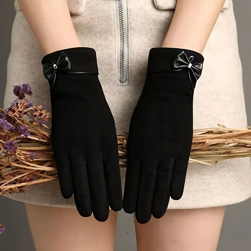 Cycling Commute Essentials - قفازات شتوية نسائية متعددة الاستخدامات مع